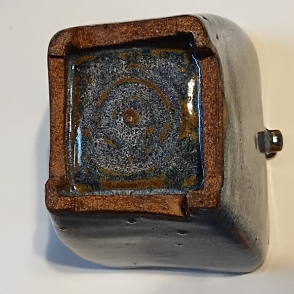 Heather Blue Pottery - Picture 9 of 10